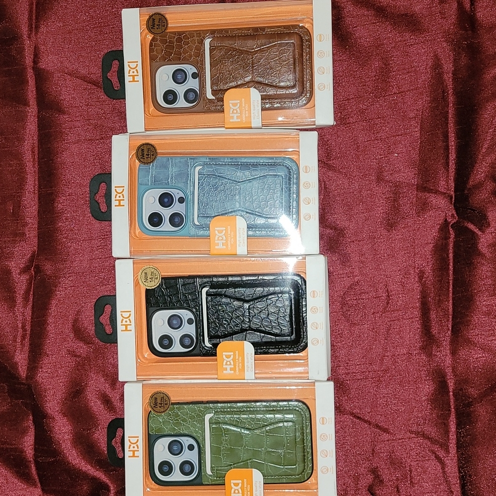 IPhone case - Picture 9 of 10